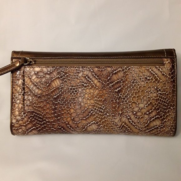 Brahmin Soft Checkbook Patent Python Wallet NEW - Picture 2 of 3